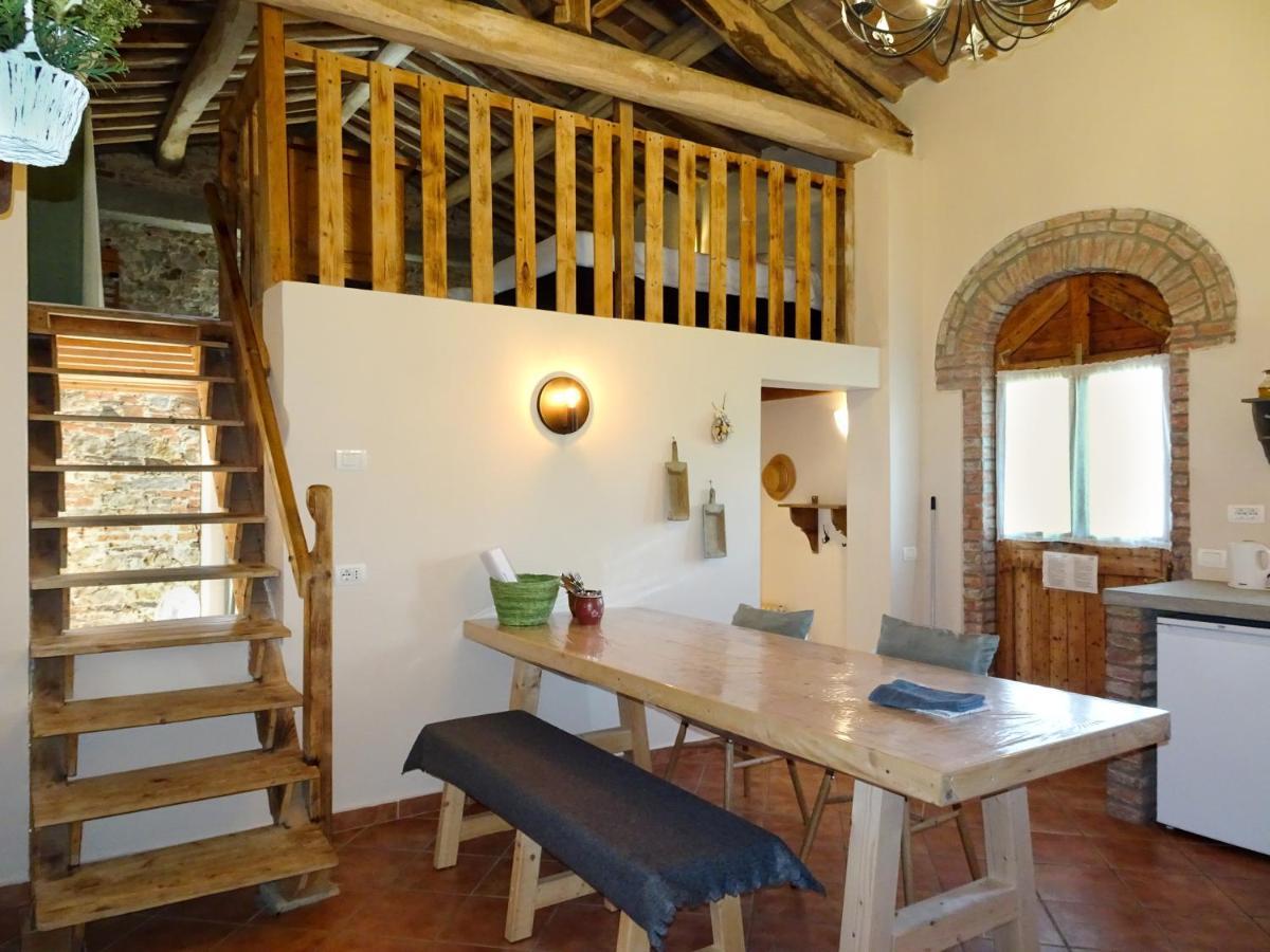 Agriturismo Anna-Rosa Legoli Εξωτερικό φωτογραφία
